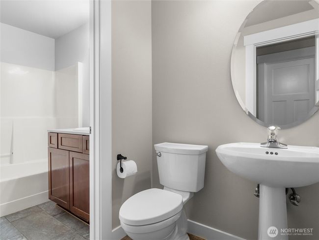 1636 33 Rd Ave Ne, House other with 3 bedrooms, 2 bathrooms and null parking in Olympia WA | Image 17