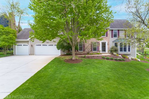 3025 Woods Creek Lane, Algonquin, IL, 60102 | Card Image