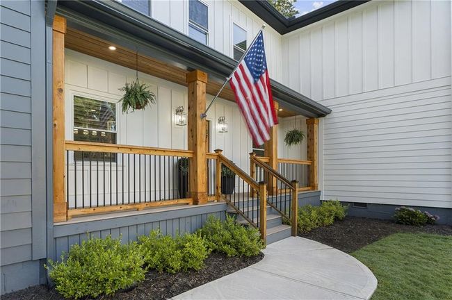 3899 Carlton Dr, House other with 4 bedrooms, 4 bathrooms and 2 parking in Chamblee GA | Image 10