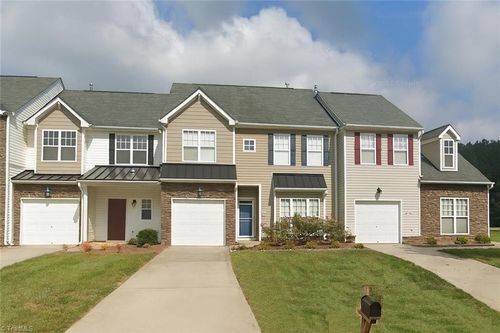 136 Penry Ln, Clemmons, NC, 27012-6868 | Card Image