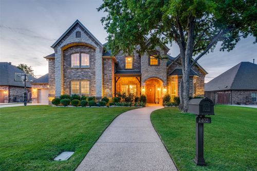 1402 Brynlee Ln, Mansfield, TX, 76063-2040 | Card Image