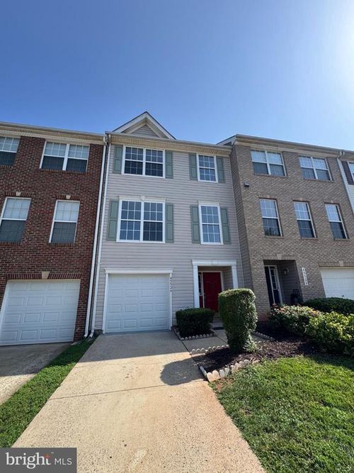 45526 Lake Haven Ter, STERLING, VA, 20165-6537 | Card Image
