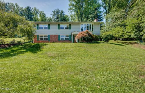 638 Fox Meadow Lane, Bristol, VA, 24201 | Card Image