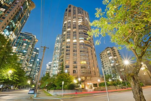 601-738 Broughton St, Vancouver, BC, V6G3A7 | Card Image