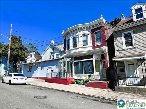 37 S 7th St, EASTON, PA, 18042-4288 | Card Image