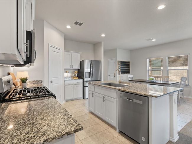 157 Greengate Dr, House other with 5 bedrooms, 3 bathrooms and null parking in Boyd TX | Image 7