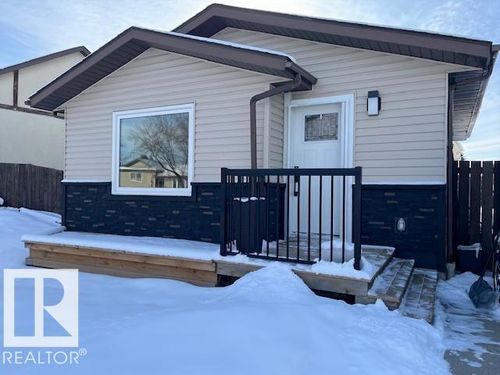 3908 44 Ave, Stony Plain, AB, T7Z1K8 | Card Image