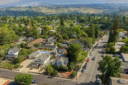 1046 Pope Street, St. Helena, CA, 94574 | Card Image