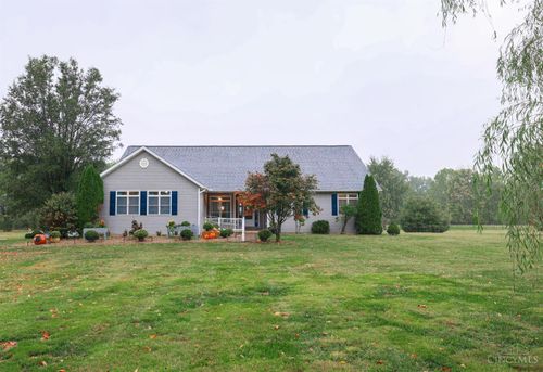 18 Lynn Ct, Williamsburg, OH, 45176-9369 | Card Image