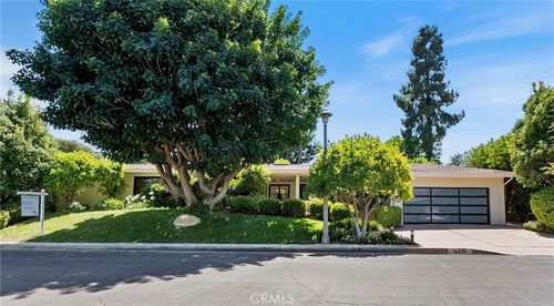 16430 Dorado Dr, Encino, CA, 91436-4118 | Card Image