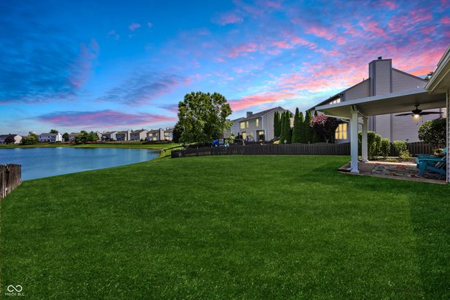 Check out that large backyard! | Image 8