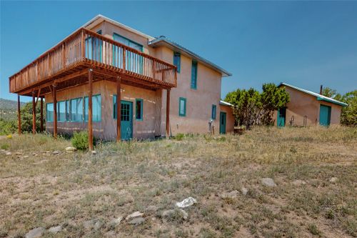 175 Hidden Valley Ranch Rd, Ilfeld, NM, 87538-7709 | Card Image