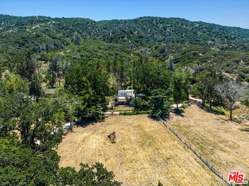 31008 Pine Canyon Rd, Lake Hughes, CA, 93532-1162 | Card Image