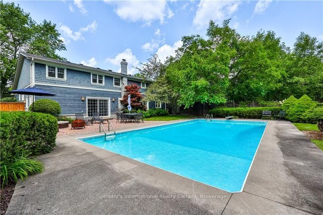 2230 All Saints Cres, House other with 4 bedrooms, 3 bathrooms and 4 parking in Oakville ON | Image 39