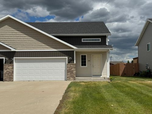 3116 27th Street S, Moorhead, MN, 56560 | Card Image
