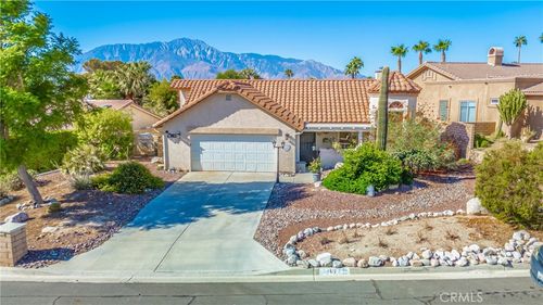 64673 Pinehurst Cir, Desert Hot Springs, CA, 92240 | Card Image