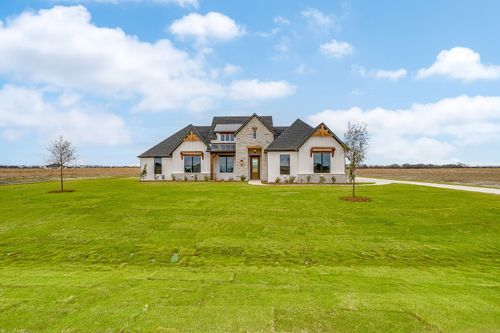 136 Lana Garden Way, Waxahachie, TX, 75165-7638 | Card Image