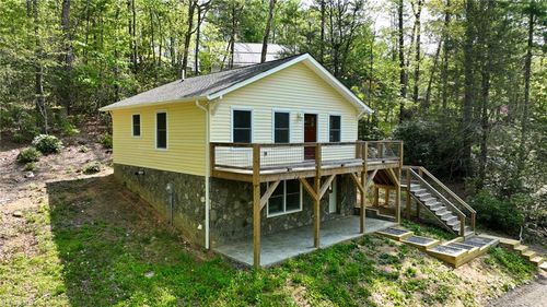 281 Cranberry Lane, Fleetwood, NC, 28626 | Card Image