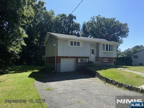 52 Grove Street, West Milford, NJ, 07438 | Card Image
