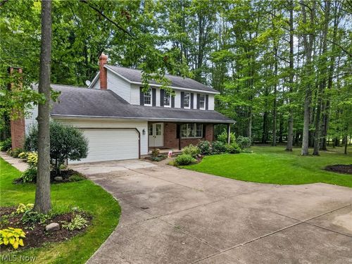 1020 Cornerwood Dr, Jefferson, OH, 44047-9502 | Card Image