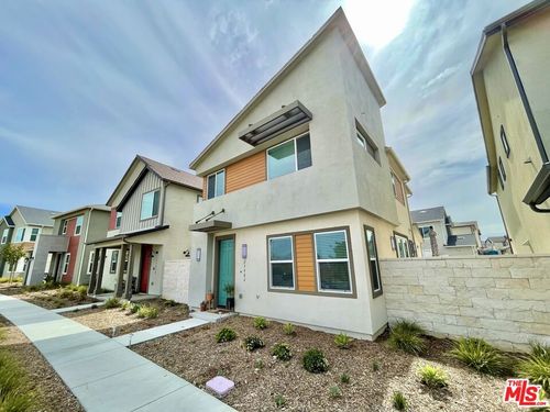 27482 Boulderview Way, Valencia, CA, 91381-2159 | Card Image