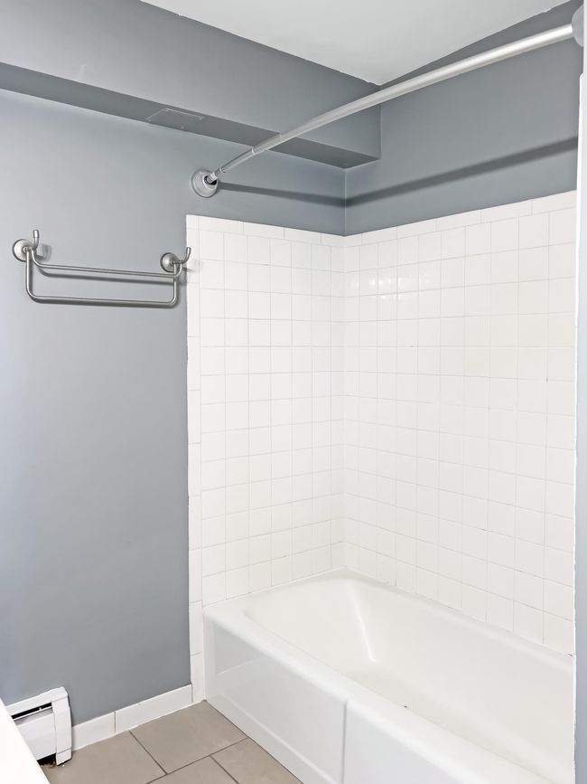 5440 Three Points Blvd - Bathroom | Image 15