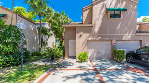 5-11-1621 Cypress Pointe Dr, Coral Springs, FL, 33071-4292 | Card Image