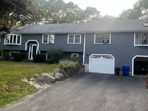 2-207 Silverwood Dr, Taunton, MA, 02780-7132 | Card Image