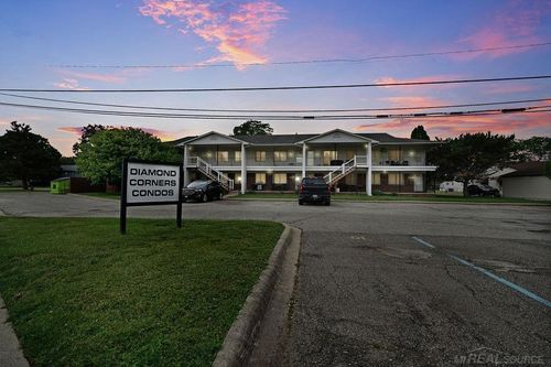 31611 Fraser Dr, Fraser, MI, 48026-2509 | Card Image