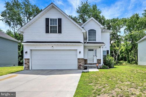 123 Black Cherry Dr, CAMDEN WYOMING, DE, 19934-5208 | Card Image