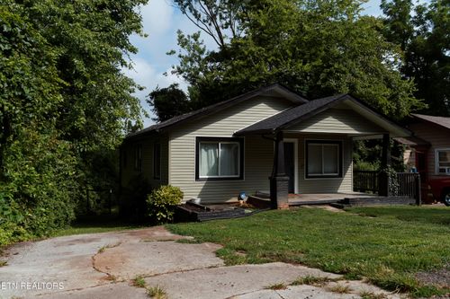 2817 Hillside Ave, Knoxville, TN, 37914-5542 | Card Image