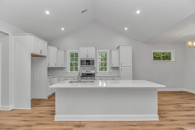 19 Coventry Pl, House other with 4 bedrooms, 4 bathrooms and 6 parking in Pawleys Island SC | Image 8