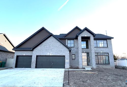 23379 Primrose Ln, Brownstown Twp, MI, 48183-1158 | Card Image