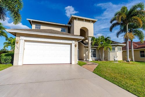 2081 Sw Bayshore Blvd, PORT ST. LUCIE, FL, 34984-4364 | Card Image