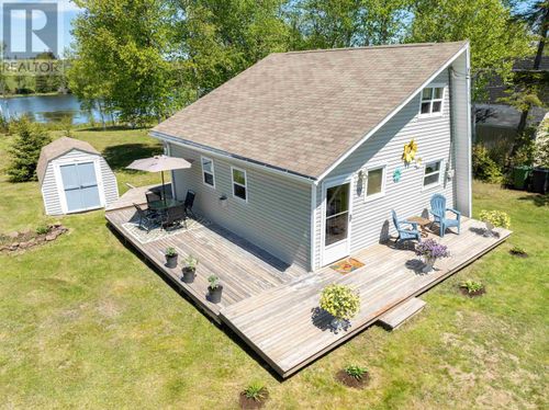 122 Macpherson Lane, Oyster Bed Bridge, PE, C1E0R6 | Card Image