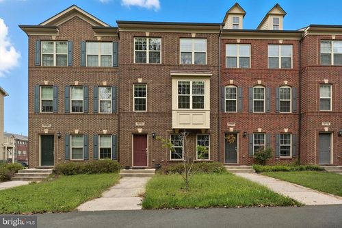 15983 Marsh Pl, HAYMARKET, VA, 20169-2733 | Card Image