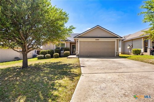 2207 Stoneham, Temple, TX, 76504-2267 | Card Image