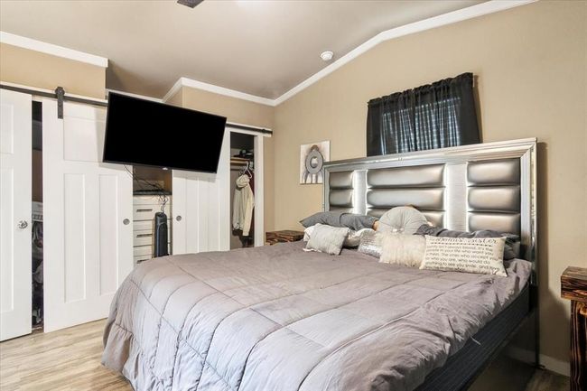 13271 Mustang Trl, House other with 2 bedrooms, 1 bathrooms and null parking in Hamshire TX | Image 16