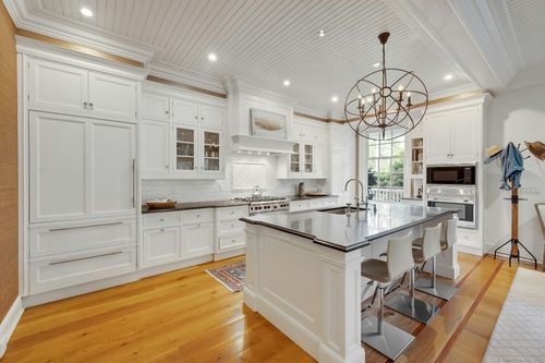 2-166 Rowayton Ave, Norwalk, CT, 06853-1461 | Card Image