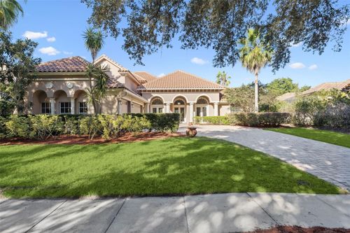 8824 Elliotts Ct, ORLANDO, FL, 32836-5027 | Card Image