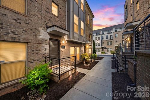 12022 Brooklyn Ave, Charlotte, NC, 28204-2547 | Card Image