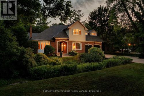 56 Birch Hill Lane, Oakville, ON, L6K2N9 | Card Image