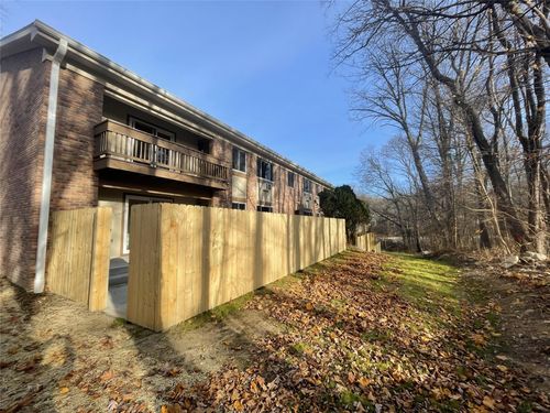 3p-3 Woods End Circle, Peekskill, NY, 10566 | Card Image