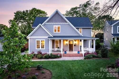 328 Melbourne Ct, Charlotte, NC, 28209-1823 | Card Image