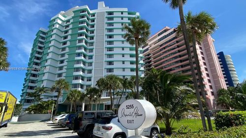 apt-7b-5255 Collins Ave, Miami Beach, FL, 33140-2579 | Card Image