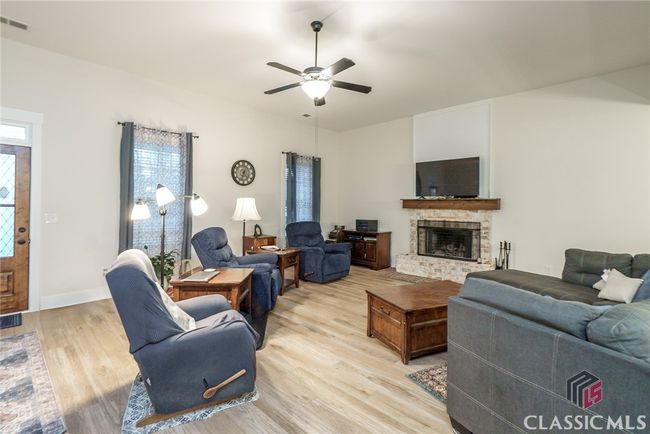 5761 W Dixie Hwy, House other with 4 bedrooms, 3 bathrooms and 4 parking in Rutledge GA | Image 10