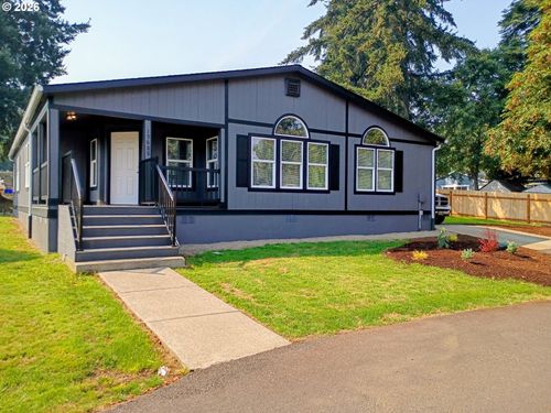 15688 S Tall Timber Ln, Molalla, OR, 97038-7406 | Card Image