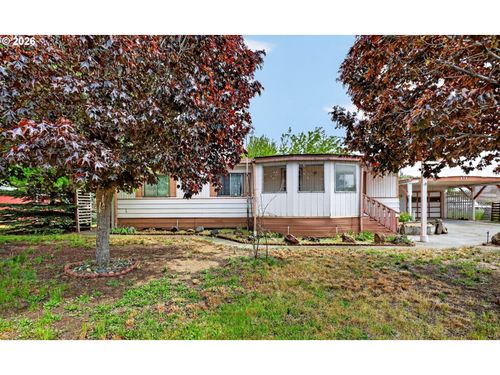 604 D St, Dallesport, WA, 98617-0660 | Card Image