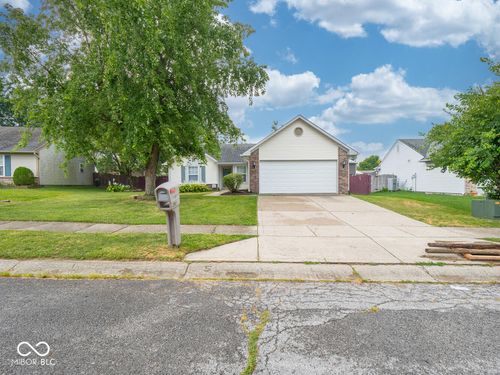 3915 Brunswick Ave, Indianapolis, IN, 46237-2499 | Card Image
