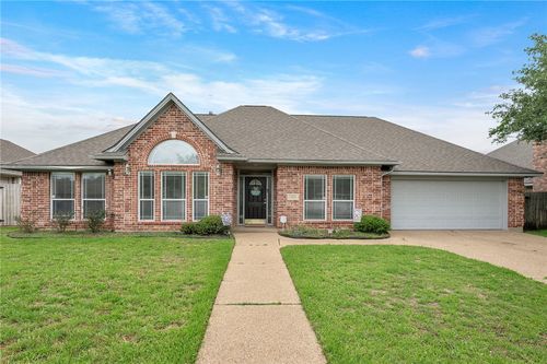 1524 Concord Cir, College Station, TX, 77845-9383 | Card Image